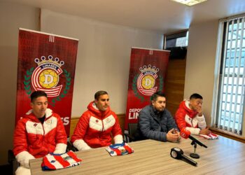 “Depo” presentó a sus jugadores con los que pretende asegurar la permanencia