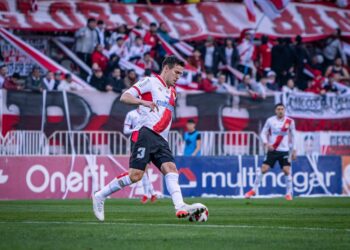 Otra dolorosa caída sufrió Curicó Unido en La Granja