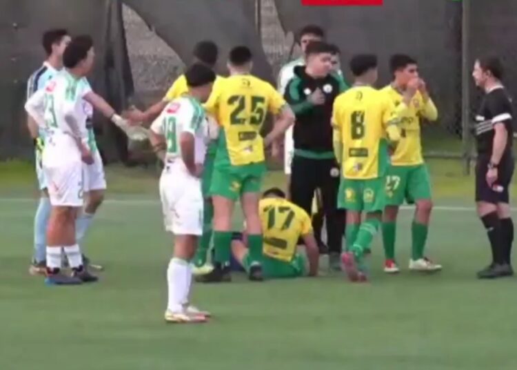 Parralinos perdieron ante el colista y se hunden en la tabla