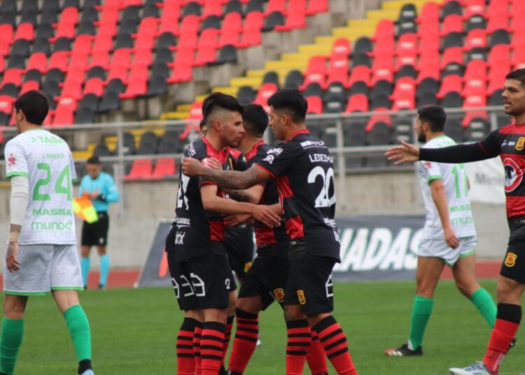 Rangers terminó pidiendo la hora para avanzar en Copa Chile