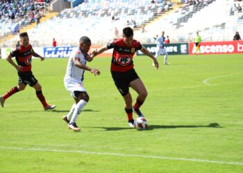 Rojinegro cuenta con una oncena probable para pleito ante Barnechea