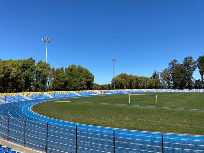Cuerpo técnico y directivos de Rangers analizarán en terreno nueva opción de localía