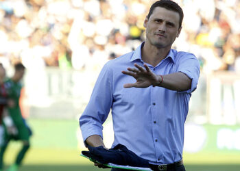 La era de Cavalieri con fecha y hora para partir en el Rojinegro