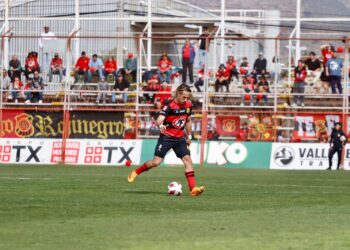 Los condimentos que tendrá el debut de Cavalieri en Rangers