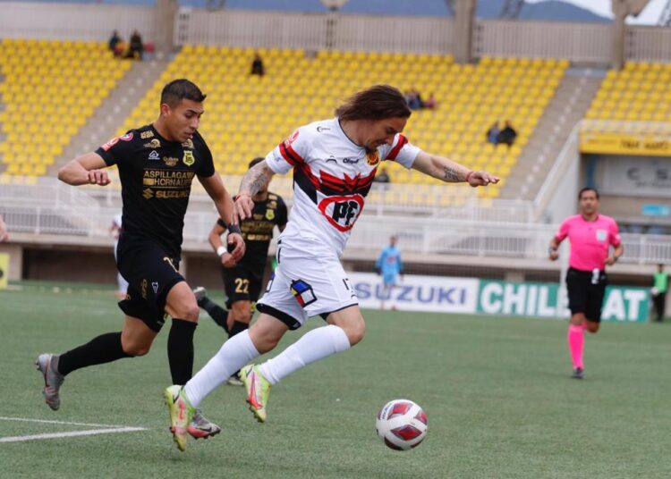 Rojinegro tendrá apretón con equipo de Primera División