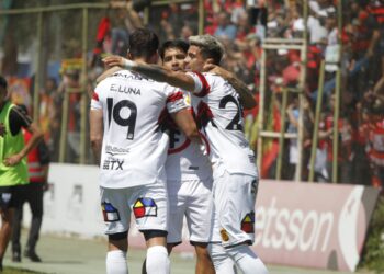 Fin al sufrimiento: Rojinegro ganó y aseguró la permanencia en la división