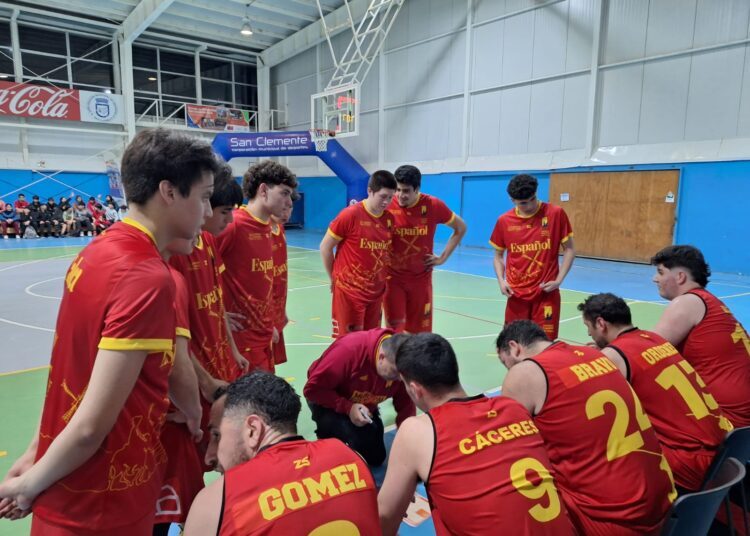 Español quiere sacudirse de las derrotas y lograr su primer triunfo en Copa Chile