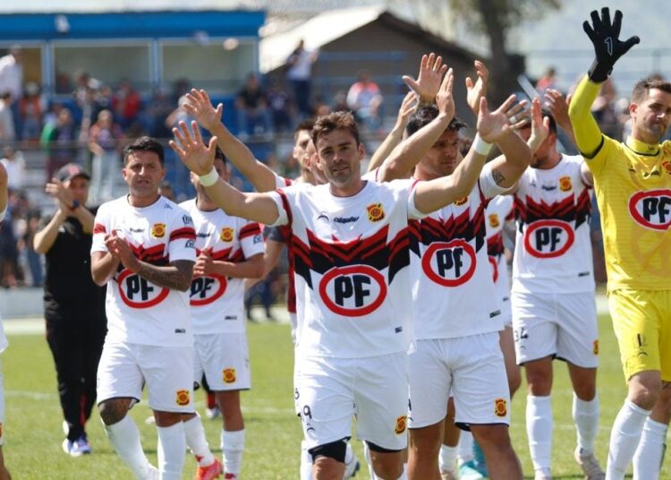 Rangers confirmaría oncena que ensayó Cavalieri en la semana