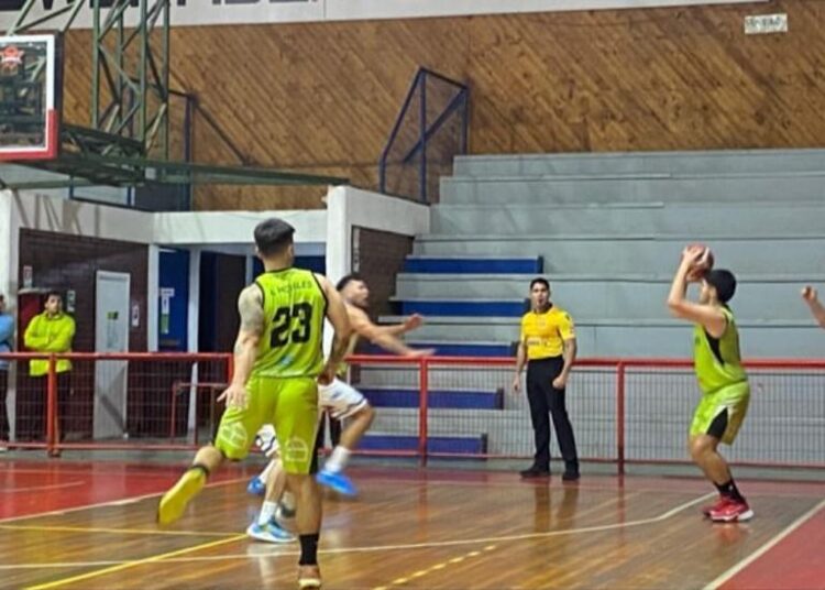 El “Lorito” hizo valer la localía y ganó en su debut en Copa Chile
