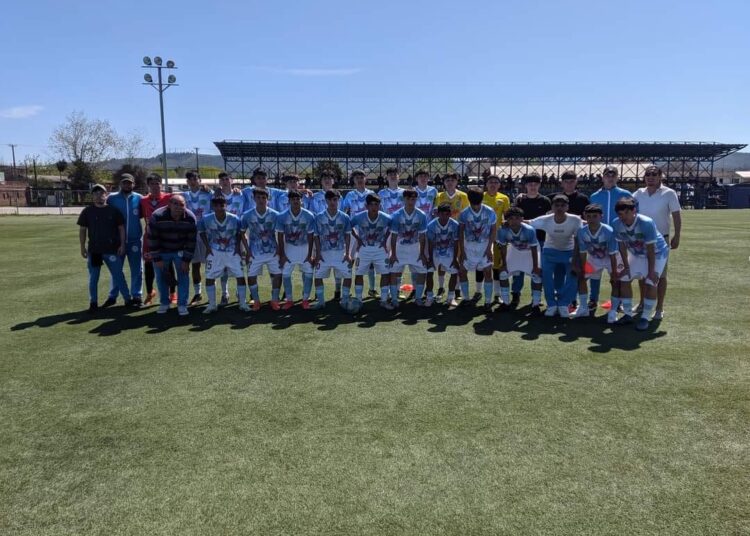 Los ocho mejores de la región sacaron pasajes a cuartos en juveniles y adultos