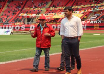 ¡No va más!: Despido del gerente de Rangers es inminente