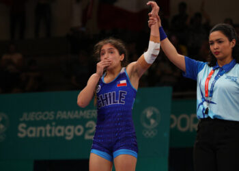 Curicana le entregó medalla histórica al Team Chile en los Panamericanos