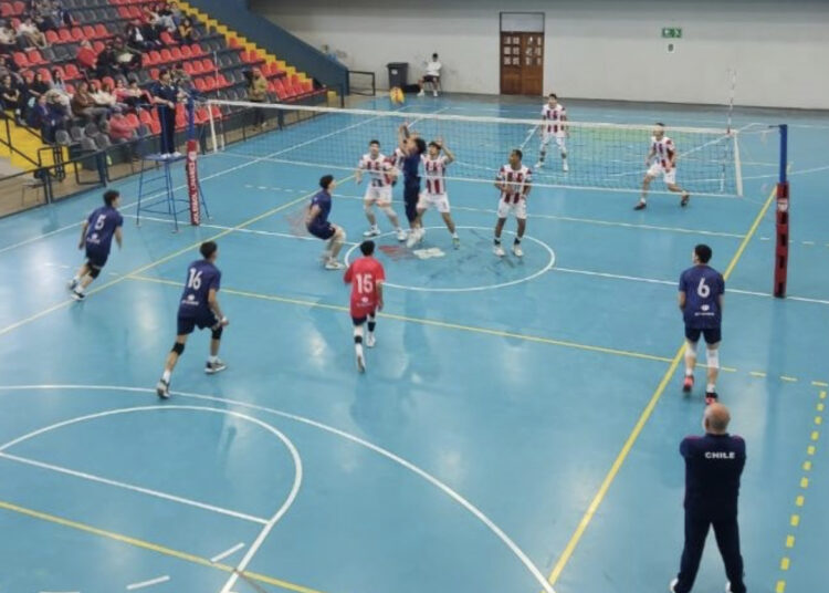 Linares inició con un triunfo su participación en la Liga A1 de vóleibol