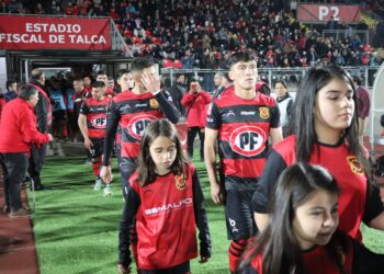 Técnico se descarta para operación retorno con Rangers y se suman nuevas cartas