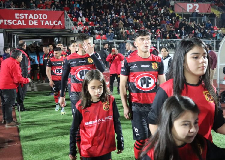 Técnico se descarta para operación retorno con Rangers y se suman nuevas cartas