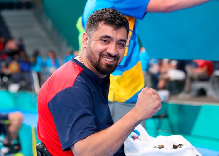 Paletero paralímpico aseguró primera presea de maulino en los Parapanamericanos