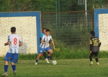 Villanos animan nueva jornada pelotera sabatina