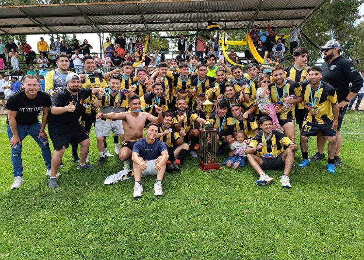 Daniel Vargas hizo historia y logró primer título en la Villa San Agustín