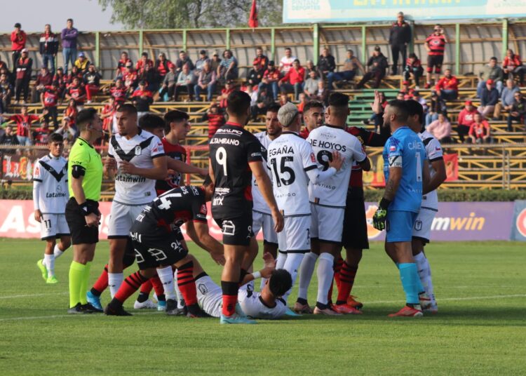 Acá los cinco amistosos de Rangers en la previa al debut