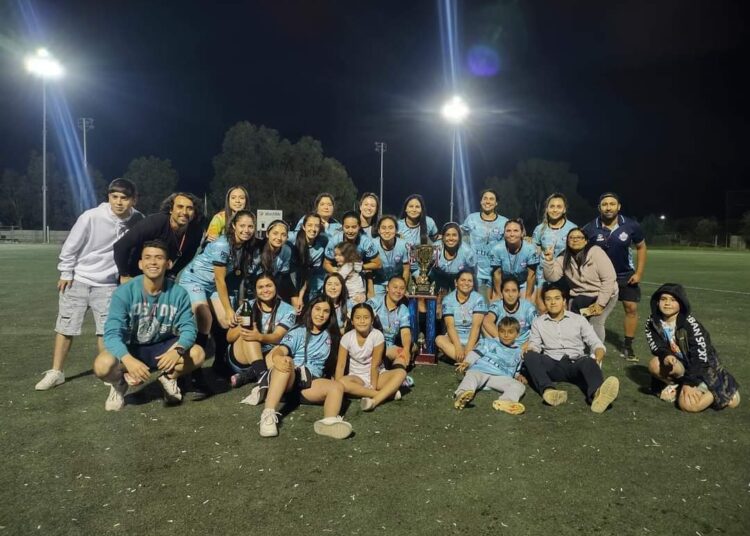 “Campeonato de fútbol femenino de Talca” galardonó al equipo monarca