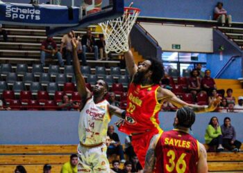 Español vuelve a jugar en casa por lo que necesita de su hinchada