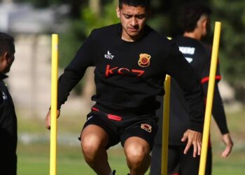 Gary Moya y presente en Rangers: “Tenemos que acostumbrarnos a ganar que queremos el ascenso”