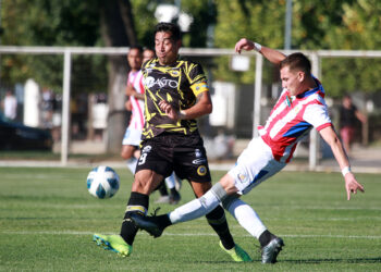 Linares presentó a su tercer refuerzo para 2024