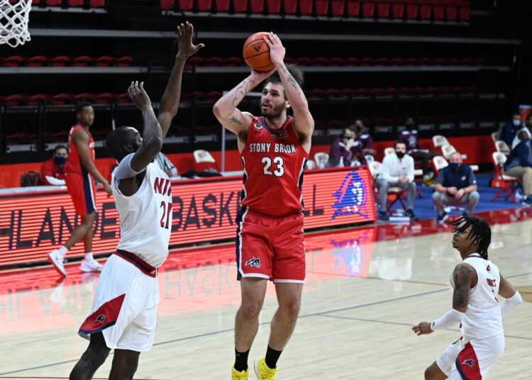 Español de Talca aseguró su tercera carta extranjera para LNB 2024