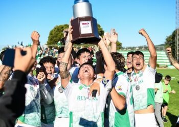 Constitución Unido oficializó a sus dos primeros refuerzos y una renovación