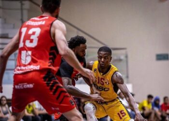 Español se refuerza con nuevo extranjero para la Liga Nacional de Básquetbol