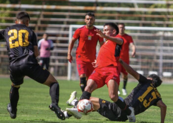 Curicó Unido sigue aceitando la máquina: Enfrentó a elenco de Segunda División