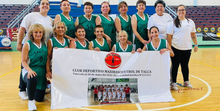 Talquinas lograron bicampeonato en Nacional de Maxibásquetbol