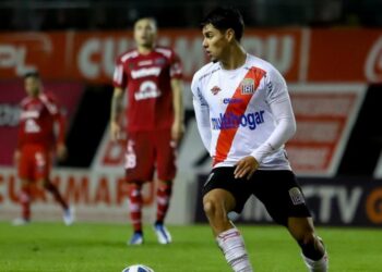 Importante jugador de Curicó parte a préstamo a equipo de Primera División