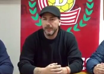 “Pajarito” Valdés sobre Linares: “Formamos un equipo para pelear por subir”