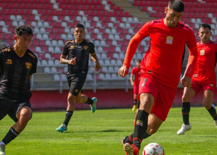 Curicó Unido presentará a su plantel 2024 en la “Noche Albirroja”