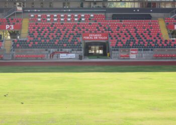Estadio Fiscal de Talca albergaría duelo de equipo metropolitano