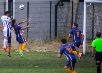 Un equipo eliminado y dos fueron advertidos tras inicio de la Copa de Campeones en honor