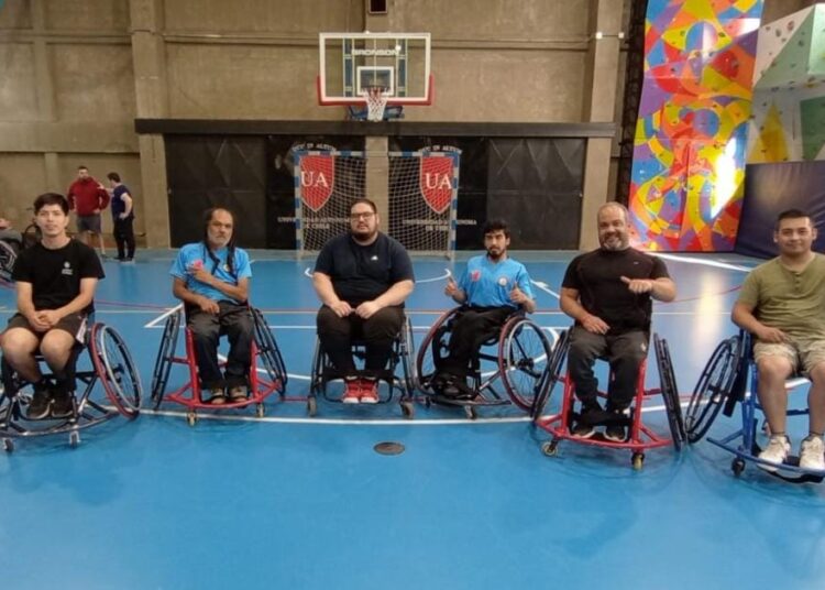 Rama en silla de ruedas de Club de hándbol busca nuevos integrantes para sus filas