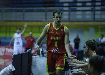 Español espera reivindicarse en segunda presentación en el Regional