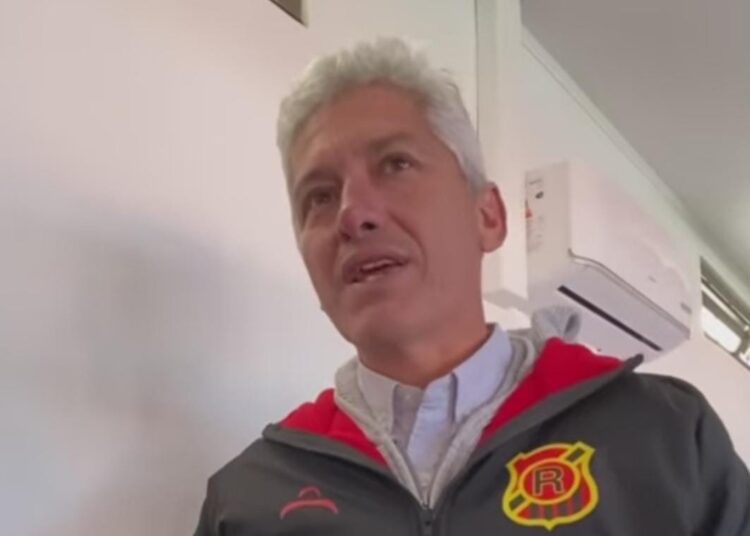 Felipe Muñoz: “Si prospera la orden de no innovar, el castigo aún no se va a aplicar”