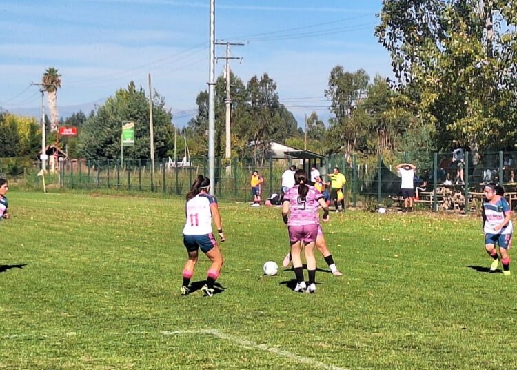 Fecha 2 del campeonato femenino de Talca conoció su programa de cotejos