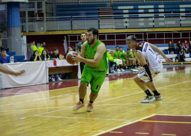 Truenos de Talca irá hasta la región  Metropolitana en busca de mejorar campaña