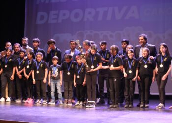 Ceremonia de premiación a deportistas e históricos fue con gran convocatoria en San Javier