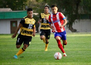 Deportes Linares  enfrenta a rival directo en la parte baja de Segunda 