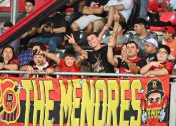 Gerente de Rangers: “Nada justifica el ingreso de público al terreno de juego”