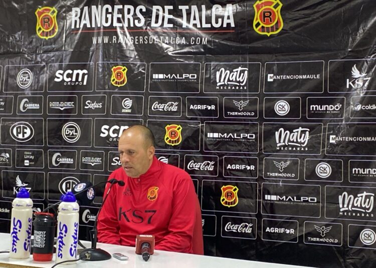 Entrenador de Rangers: “Hay que aprender, madurar de estos golpes”