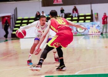 Hispanos fueron un hueso duro  de roer para elenco sureño