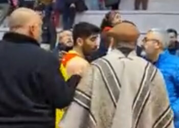 [VIDEO] Español perdió, descendió y los dirigentes casi se van a los golpes