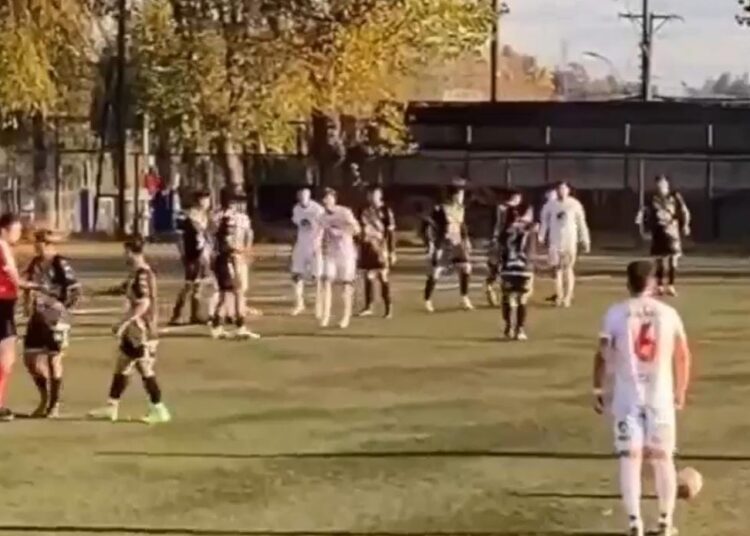 Parralinos empataron y continúan en puesto expectante en la Tercera B