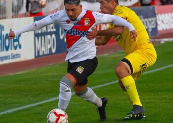 Curicanos hicieron la pega y derrotaron a uno de los candidatos de la B